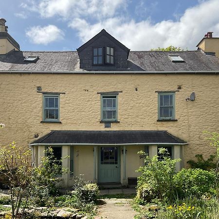 Ynyswen Bed & Breakfast Nantgaredig Exterior photo